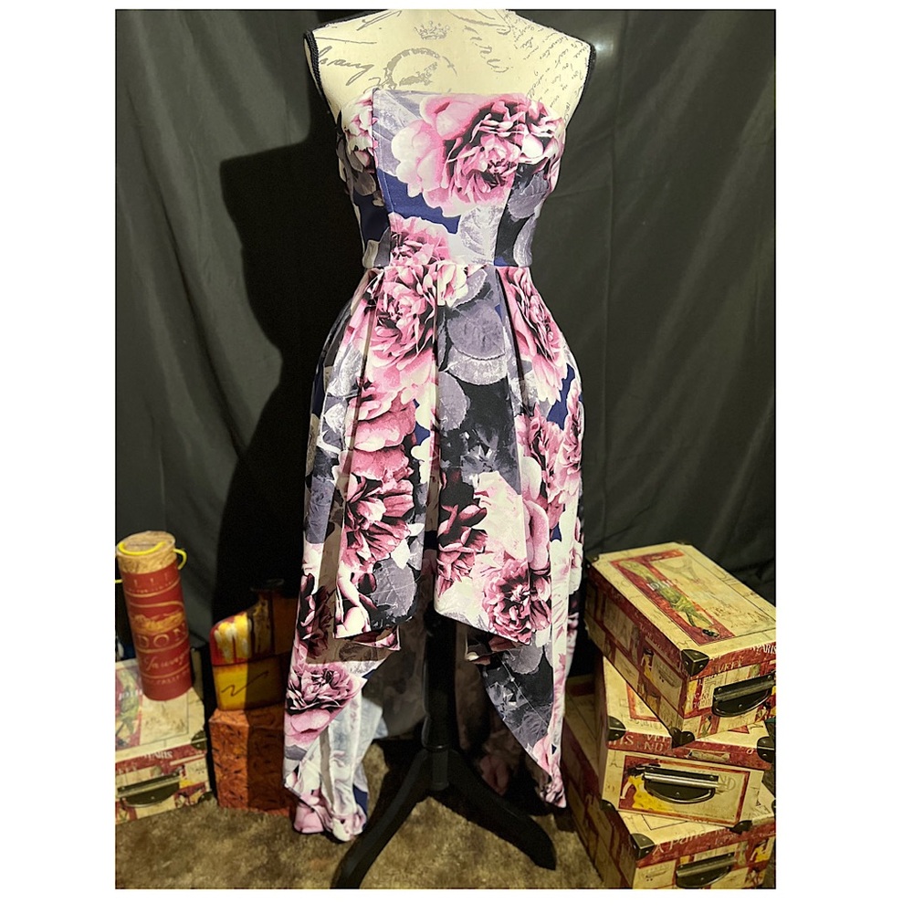 SPEECHLESS FLORAL PRINT HIGH LOW SATEEN TWILL BALL GOWN SIZE 3 (Juniors)
